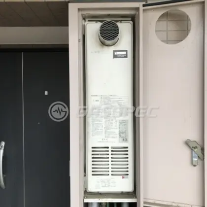 施工前の暖房熱源機（AT-4299ACSAW3Q-C）