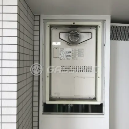 施工前の給湯器（GTH-2434SAWX3H-T）