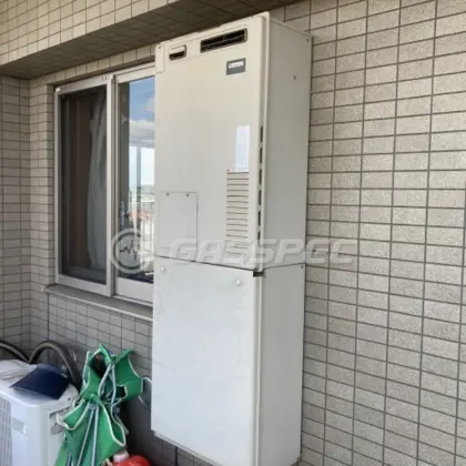 施工前の暖房熱源機（AT-4200ARSSW3Q-56）
