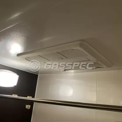 施工前の浴室乾燥機（FD2810J3M）