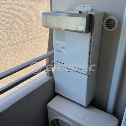 施工前の給湯器（GT-2428SAWX）