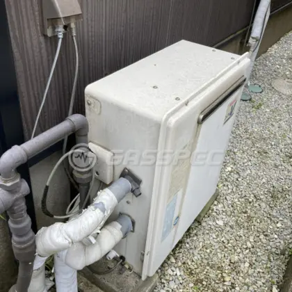 施工前の給湯器（RFS-A1610SA）
