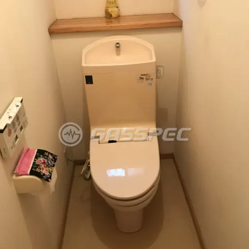 交換前のトイレ（TOTO CS97BU｜TCF9011LER）