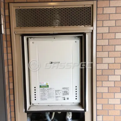 施工後の給湯器（ノーリツ GT-2460SAWX-H-1 BL）