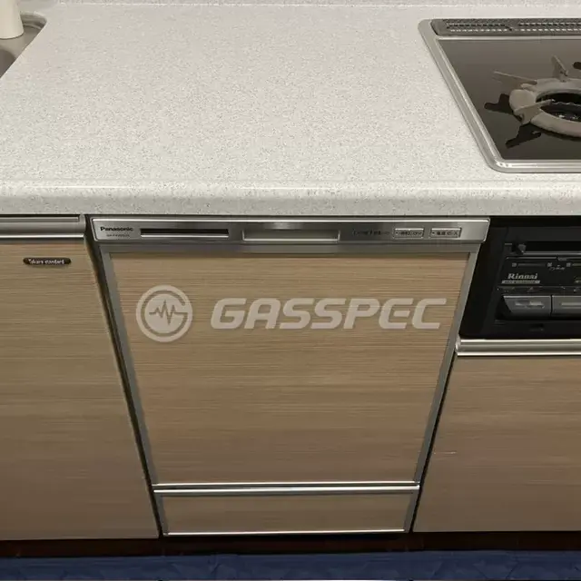 交換前のビルトイン食洗機（パナソニック NP-P45MD2S）