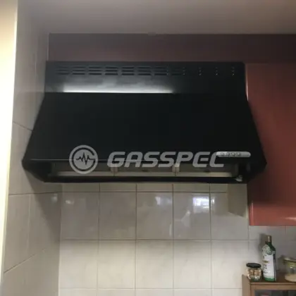 施工前のレンジフード（QGE90SB3）
