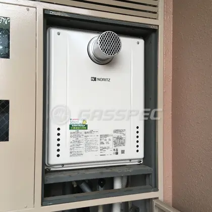 施工後の給湯器（ノーリツ GT-2460SAWX-T-1 BL）
