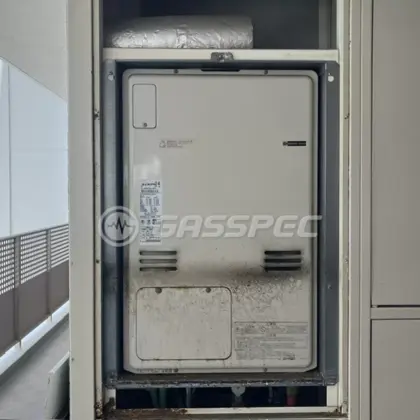 施工前の暖房熱源機（RUFH-K2400SAU2-6）