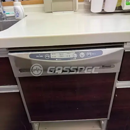 施工前のビルトイン食洗機（RKW-V45A-SV）