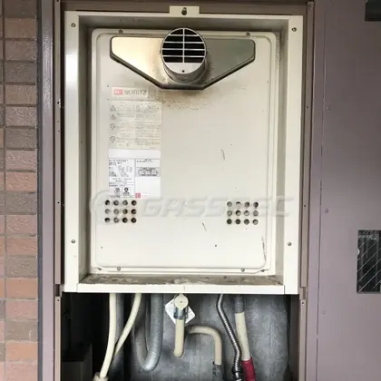 施工前の給湯器（GT-2422SAWX-T）