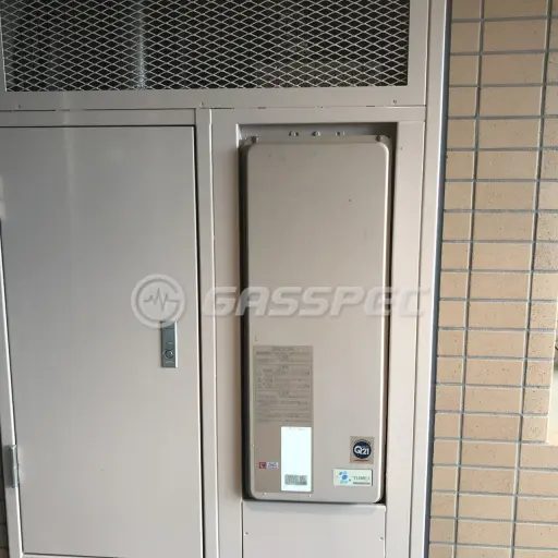 交換前の給湯器（ガスター OURB-2051SAQ-CU）
