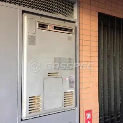 施工前の暖房熱源機（RUFH-2403AW2）