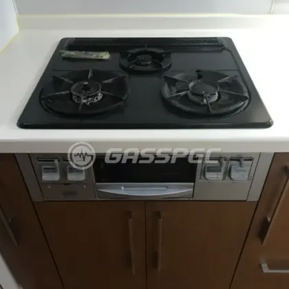 施工前のビルトインガスコンロ（DG3296NR）
