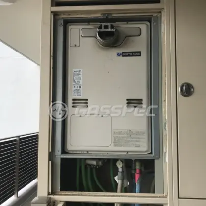 施工前の暖房熱源機（RUFH-V2403SAA2-3）
