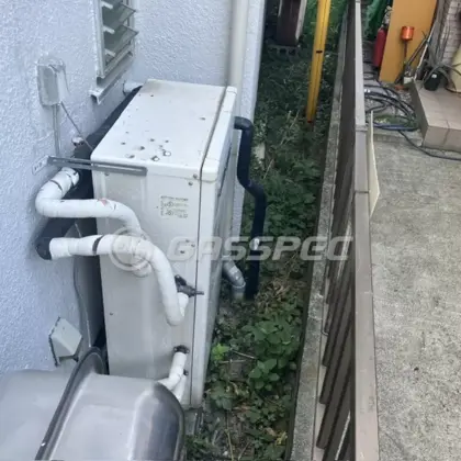 施工前の給湯器（OTX-305AYV）