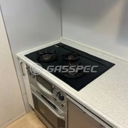 施工前のビルトインガスコンロ（PCR-500ESK-SV）