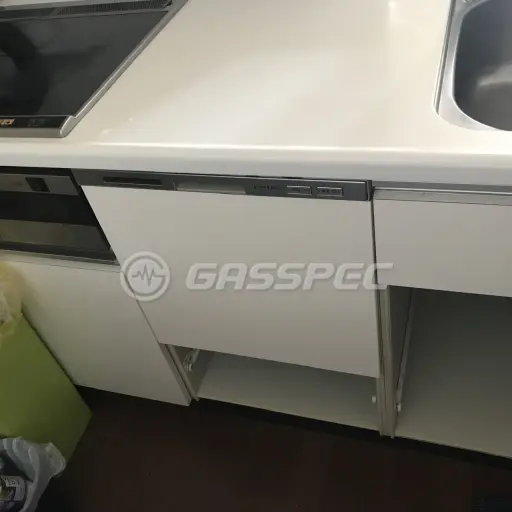 交換前のビルトイン食洗機（パナソニック NP-P45M2WS）