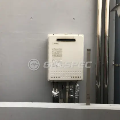 施工前の給湯器（GT-2028SAWX）