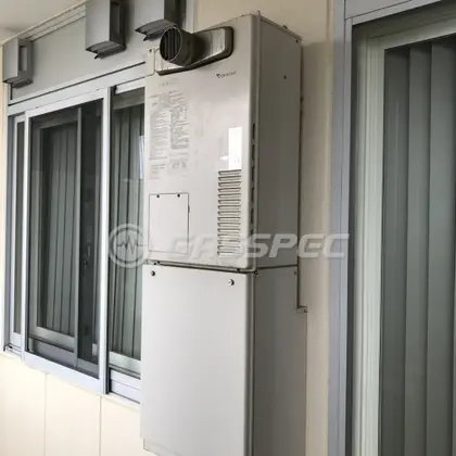 施工前の暖房熱源機（AT4203ARSAW6QU-C）