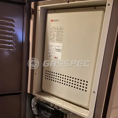 施工前の給湯器（GT-2427AWX-H）