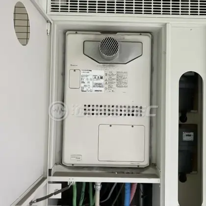 施工前の暖房熱源機（GTH-2417AWX3H-T）