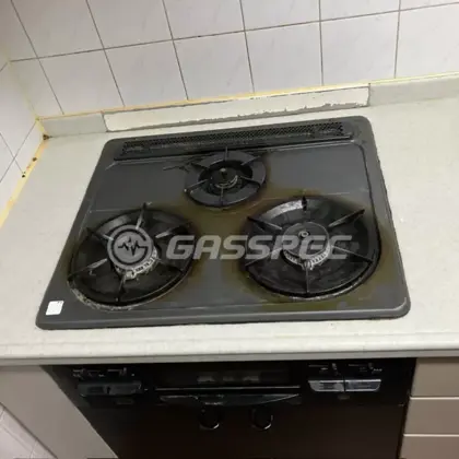 施工前のビルトインガスコンロ（C3GE6RSFR）
