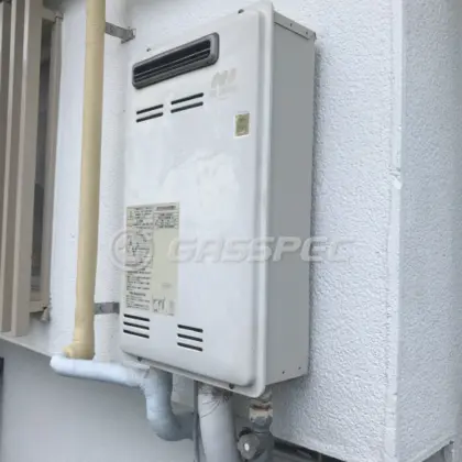 施工前の給湯器（GK-2000K）