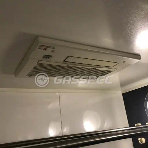 交換前の浴室乾燥機（リンナイ HBD-3304KCSK-J2P）