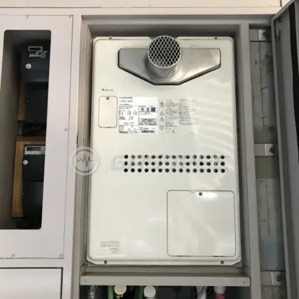 施工前の暖房熱源機（GTH-2434SAWX3H-T）