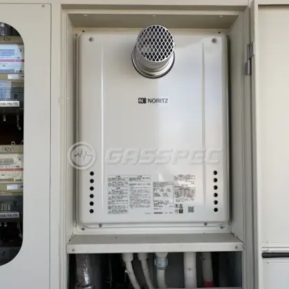 施工後の給湯器（ノーリツ GT-2460SAWX-T-1 BL）