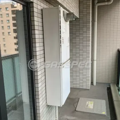 施工前の暖房熱源機（GTH-C2441AWX3H-T）