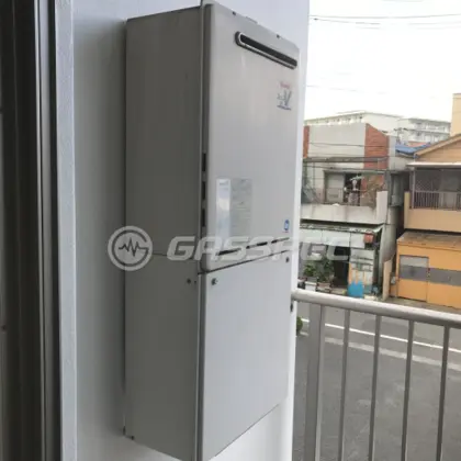 施工前の給湯器（RUF-A2400SAW）