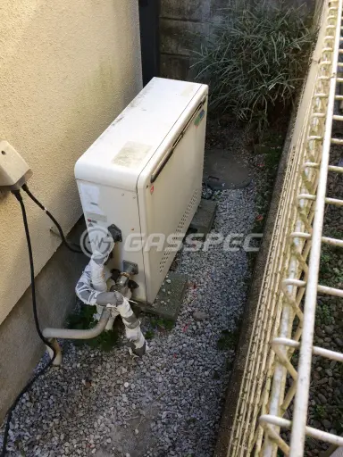 施工前の給湯器（GT-165AR）