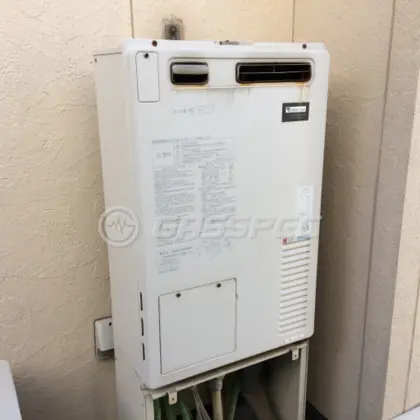 施工前の暖房熱源機（AT-4200ARSSW3Q-56）