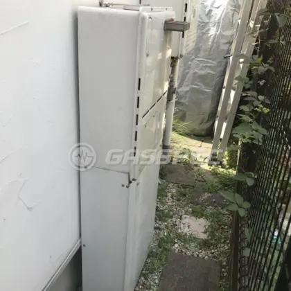 施工前の暖房熱源機（RH-201W2-6）