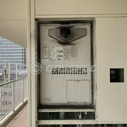 施工前の暖房熱源機（GTH-2434AWX3H-T）