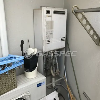 施工前の給湯器（GT-2422SAWX）