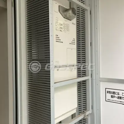 施工前の暖房熱源機（GTH-C2436AWX6H-T）