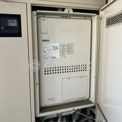 施工前の暖房熱源機（GTH2413AWXH-H）
