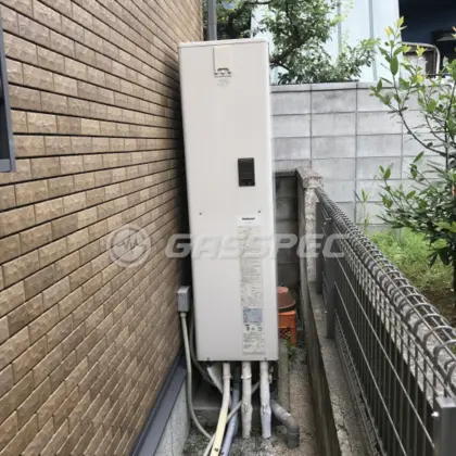 施工前のエコキュート（HE-37W1Q）