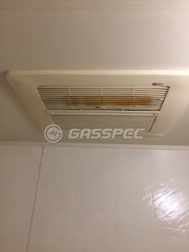 施工前の浴室乾燥機（ABD-28KTSF1）