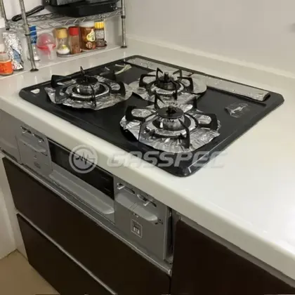 施工前のビルトインガスコンロ（DG32N1SR）