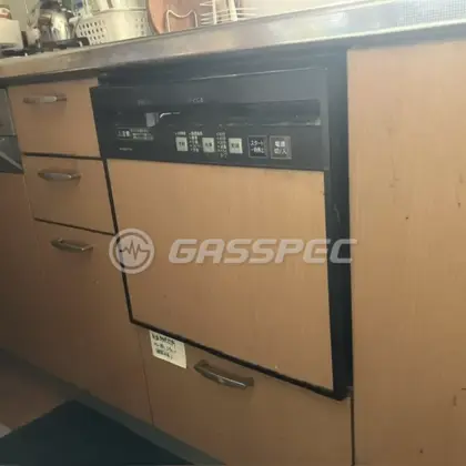 施工前のビルトイン食洗機（NP-P45F1P1TM）