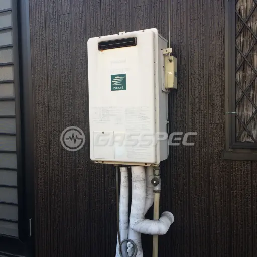 交換前の給湯器（松下 GJ-C24T2）
