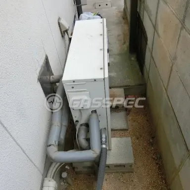 施工前の給湯器（FH-241AWADR）