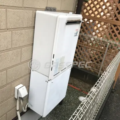 施工前の給湯器（RUF-A2000SAW）
