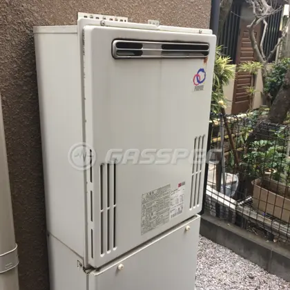 施工前の給湯器（GX-204AW）