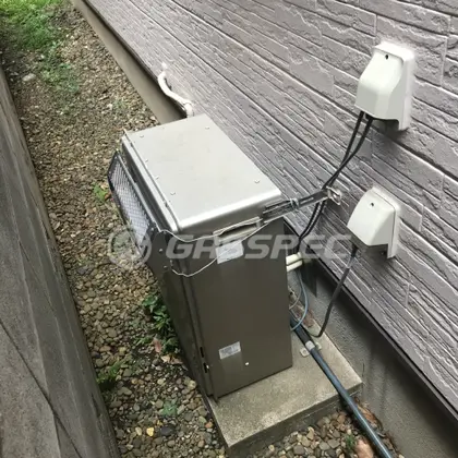 施工前の給湯器（RUF-E2401AG）