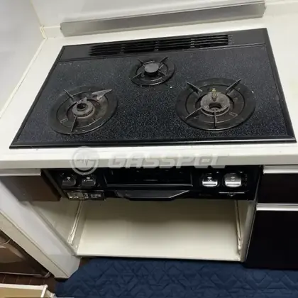 施工前のビルトインガスコンロ（PKD-71SGA-1R）