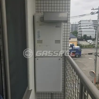 施工前の暖房熱源機（RUFH-K2400AA）